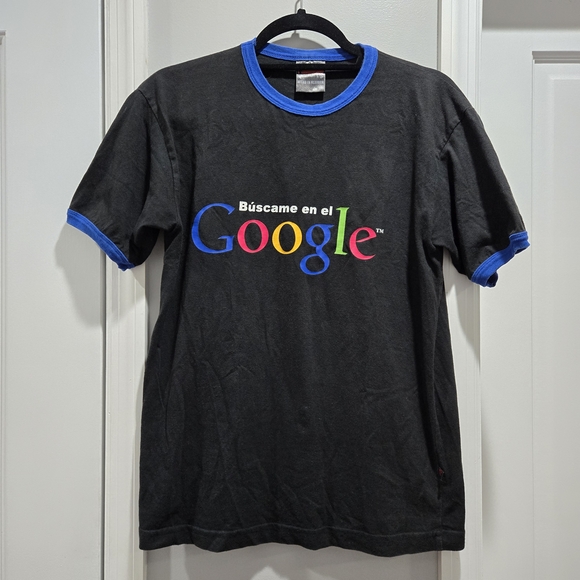 Maqueño Rebulik 'Buscame en el Google' T-Shirt - Picture 1 of 9